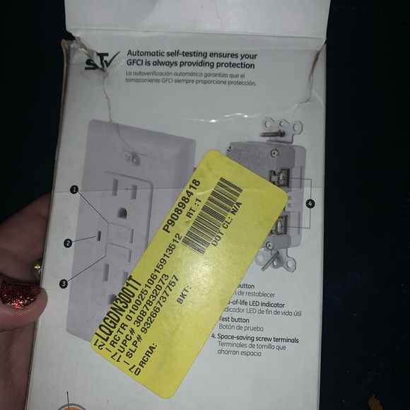 Ultrapro GFCI outlet 15 amp and Rv adapter - Picture 2 of 7